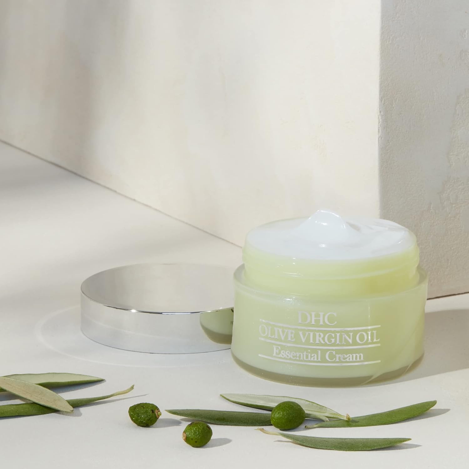 DHC Olive Virgin Oil Essential Cream