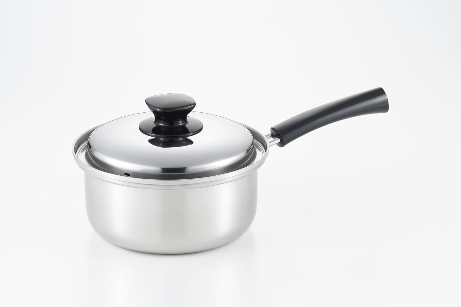 Yoshikawa SJ3394 Single Handle Pot 7.1 inches (18 cm), 2.5 Lid, Includes Lid, Compatible with Induction and Direct Fires, Integrated Tsubame Sanjo, Made in Japan