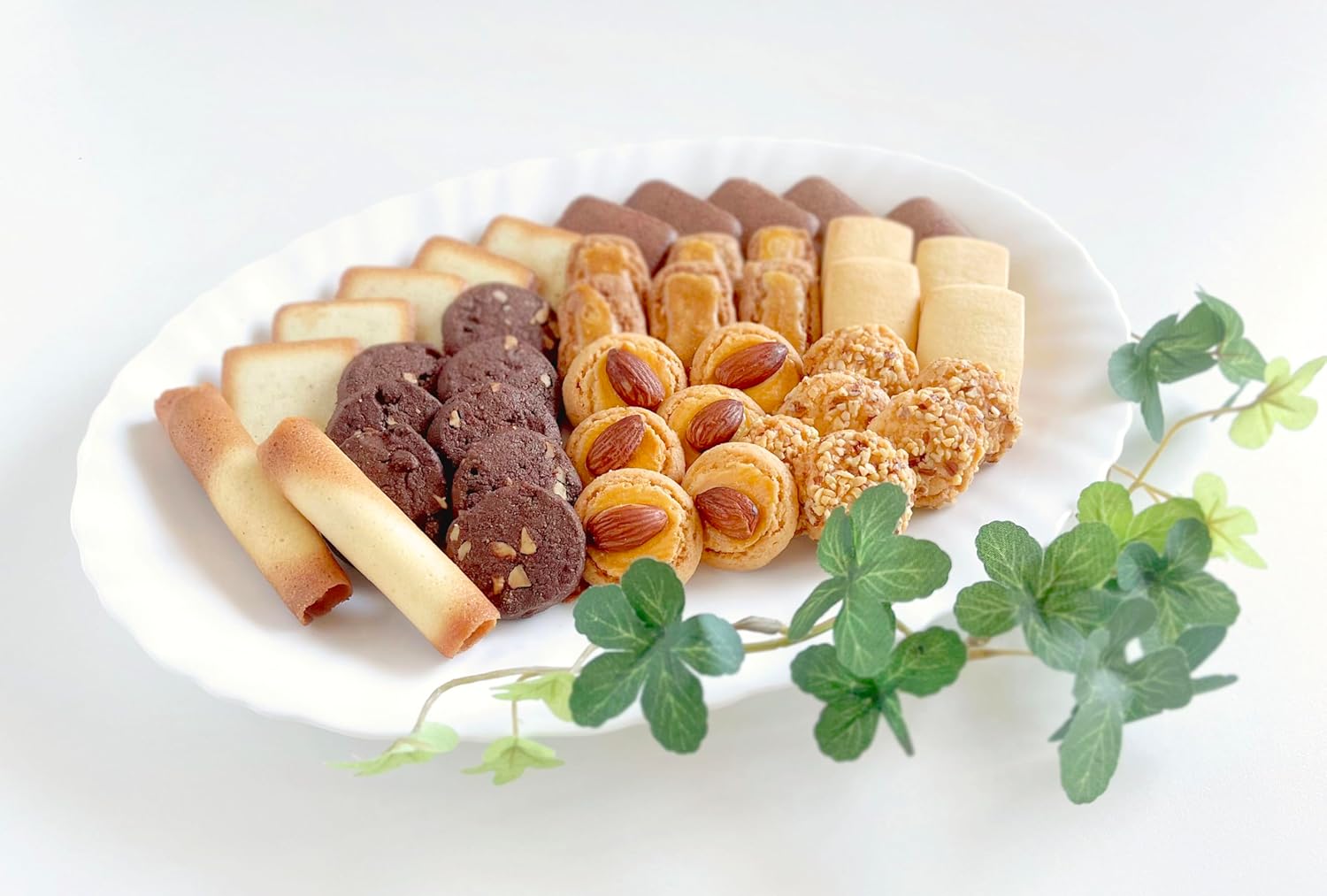 RUYSDAEL (R20) Gift, Sweets, Confectionery, R20, 8 Types of Cookies, 42 Cookies