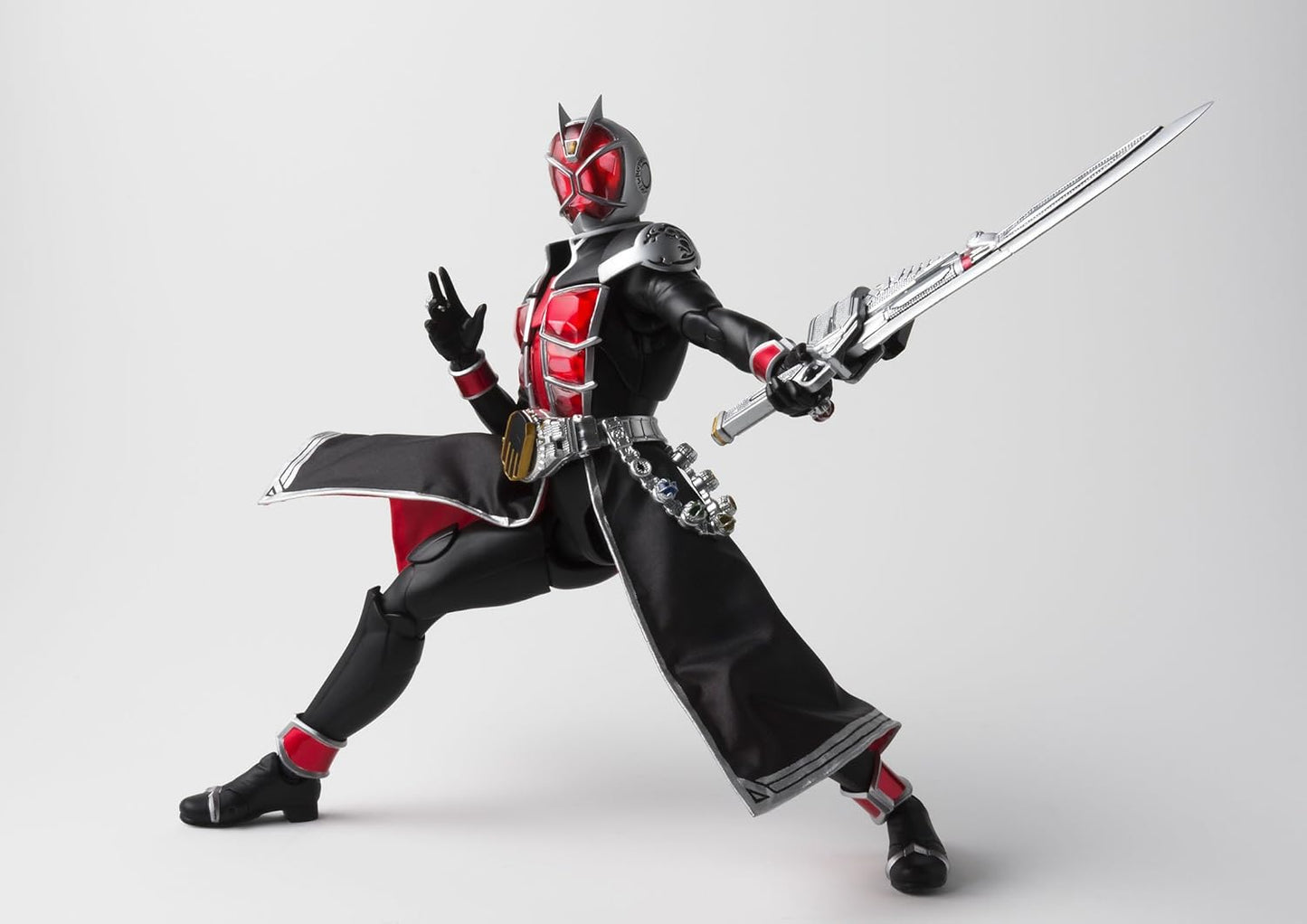 TAMASHII NATIONS S.H.フィギュアーツ 仮面ライダーウィザード フレイムスタイル(真骨彫製法) 約145mm ABS&PVC製 塗装済み可動フィギュア