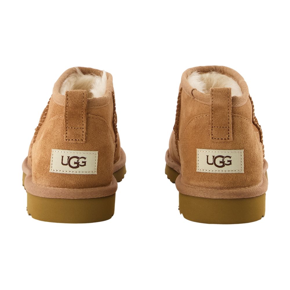 Ugg クラシックウルトラミニアンクルブーツUggレザーチェスナット - Image 4