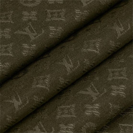 LOUIS VUITTON Evermore Shawl - Image 4