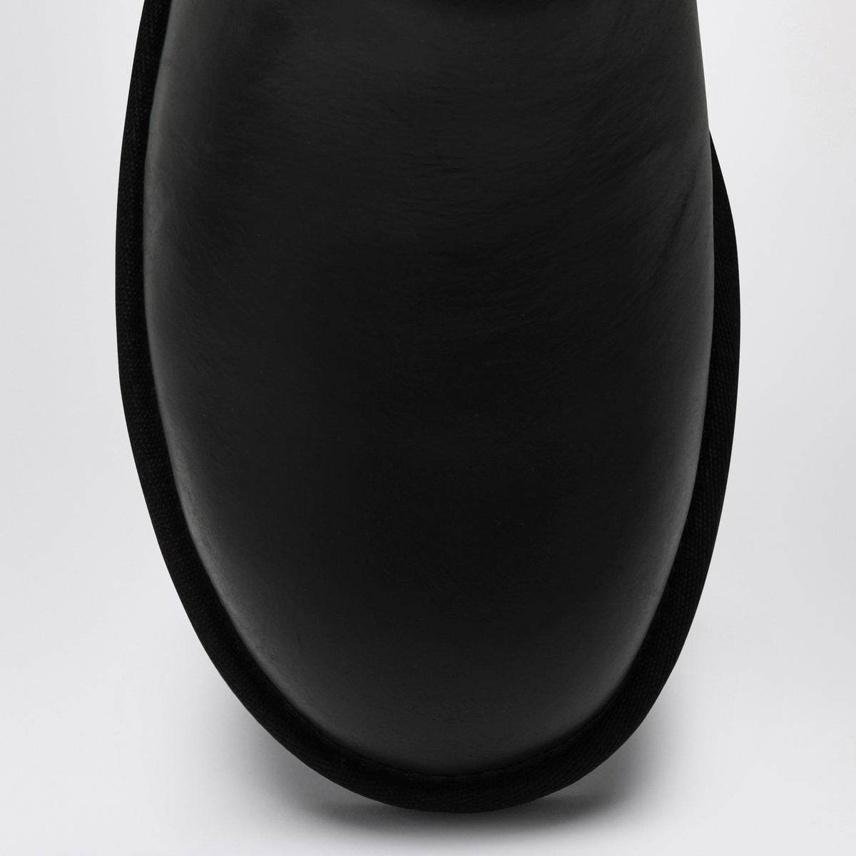 Ugg UGG Classic Ultra Mini Black Boot - Image 4