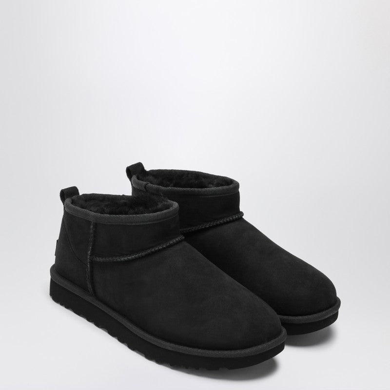 Ugg UGG Classic Ultra Mini Black Boot - Image 4