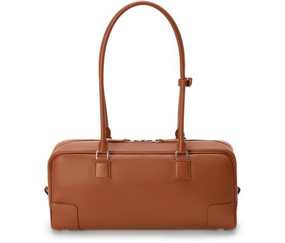 LOEWE Amazona 23 Cropped bag in shiny calfskin - Image 4