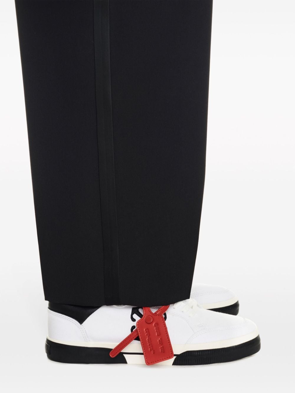 Off Off White Low Vulcanized Canvas Sneakers - Image 4