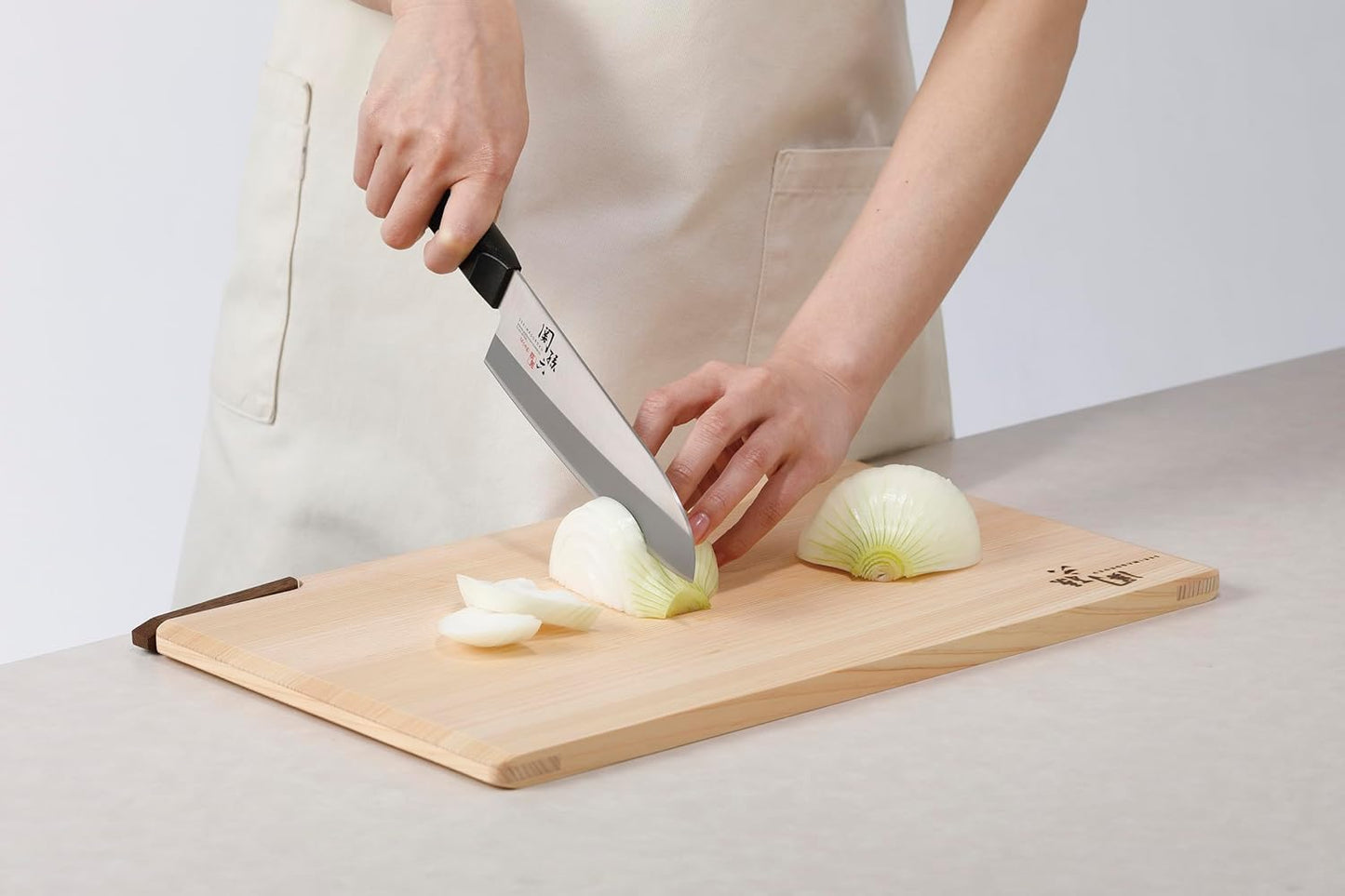 Kai Corporation AE2900 Seki Son Roku Knife Mojo Santoku 6.5 inches (165 mm)
