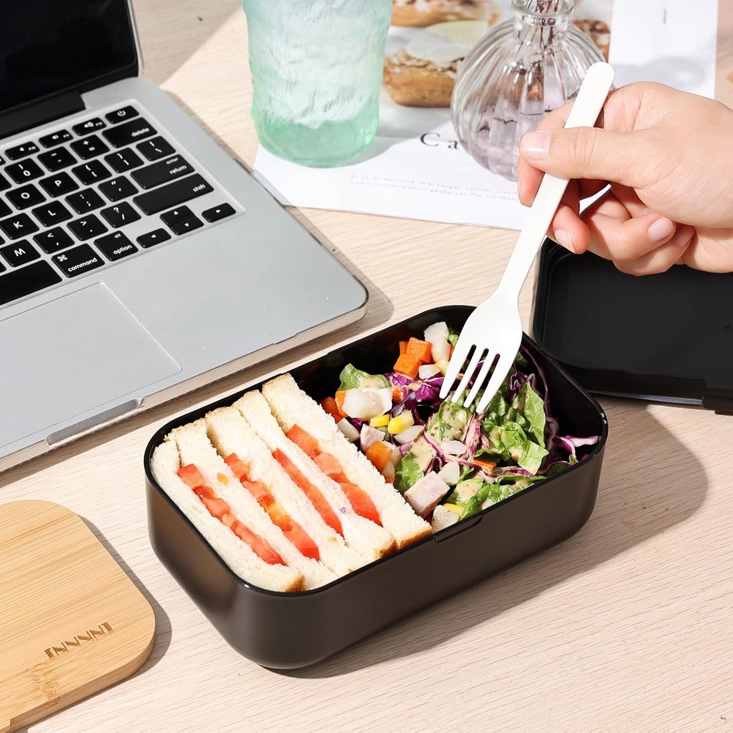 Premium Bento Box for Men 1000ml Lunch Box Large Capacity Salad Black Bamboo Valve Seal Adjustable Dividers Dishwasher Microwave Safe 1 Tier 5 Colors Simple Stylish Easy