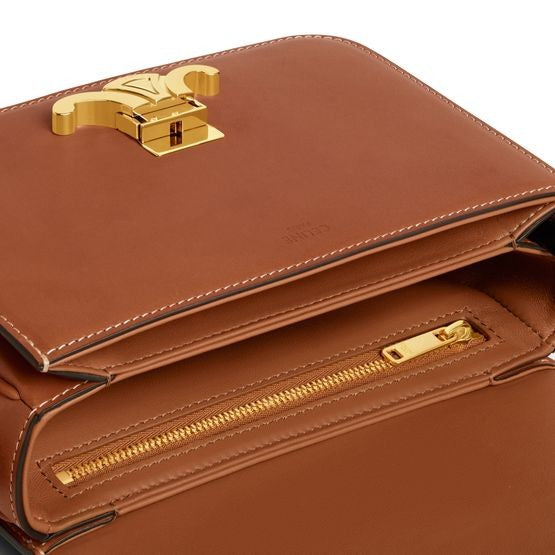 CELINE Teen Triomphe bag in natural calfskin - Image 4