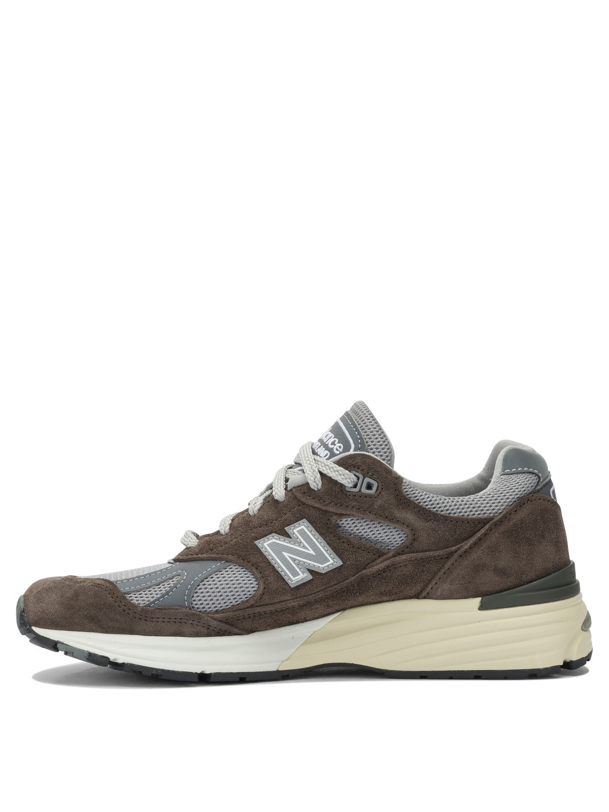 Designer Brand ニューバランス「991v2」スニーカー - Image 4