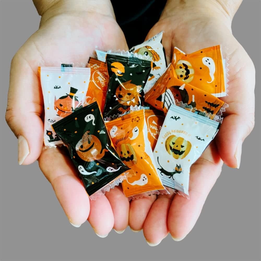 Kikko Seika Small Halloween Candy, Commercial Use, 17.6 oz (500 g) (Approx. 200 Capsules)