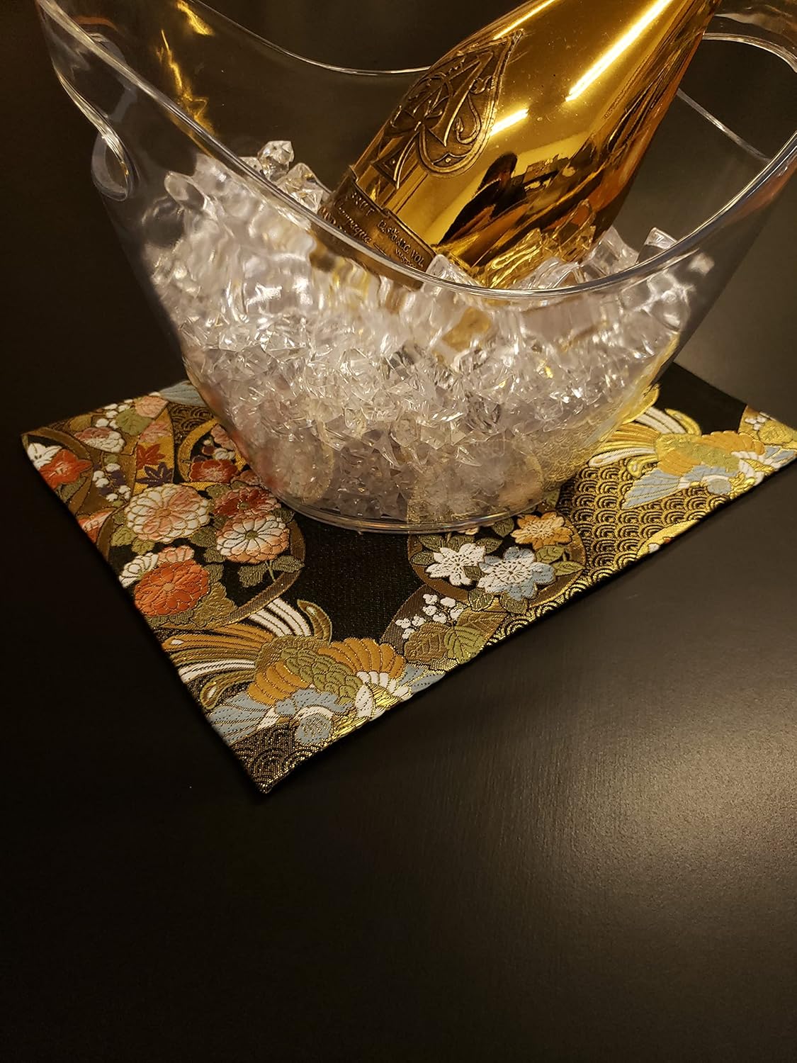 Comes Boxed and Ready to Use as a Present, Japanese Gift for Foreigners, Kimono, Obi-Style Japanese Tea Mat Set of 2, All Over Pattern (Asuka)