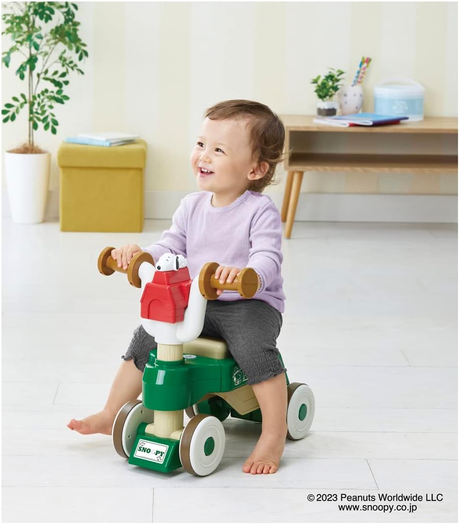 Takara Tomy Snoopy 2-Way Walker Rider