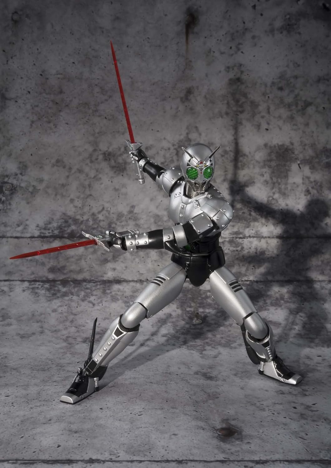 Bandai Tamashii Nations S.H. Figuarts Shadow Moon "Masked Rider Black" Figure