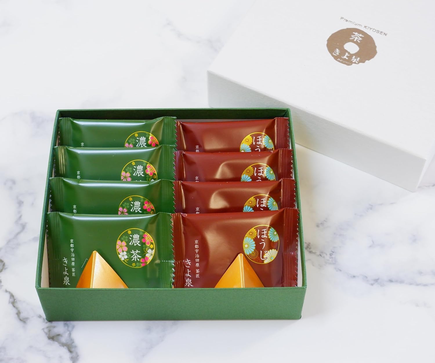 Kiyo Izumi Birthday Gift, Uji Matcha & Hojicha Chocolate, 8 Pieces Total, Western Confectionery, Matcha Chocolate, High-Quality Plate Chocolate, Kyoto, Popular, Individual Packaging, Souvenir,