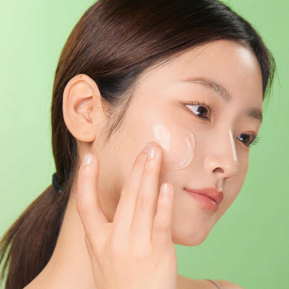 NATURE REPUBLIC Moisturizing Aloe Suding Gel 92% (1 piece)