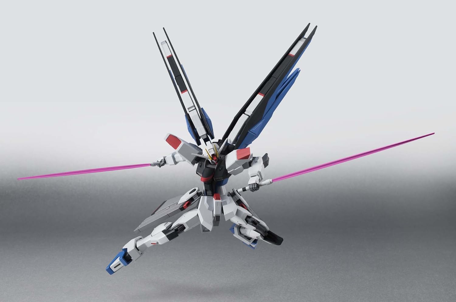 Bandai Tamashii Nations Robot Spirits Freedom "Gundam Seed" Action Figure