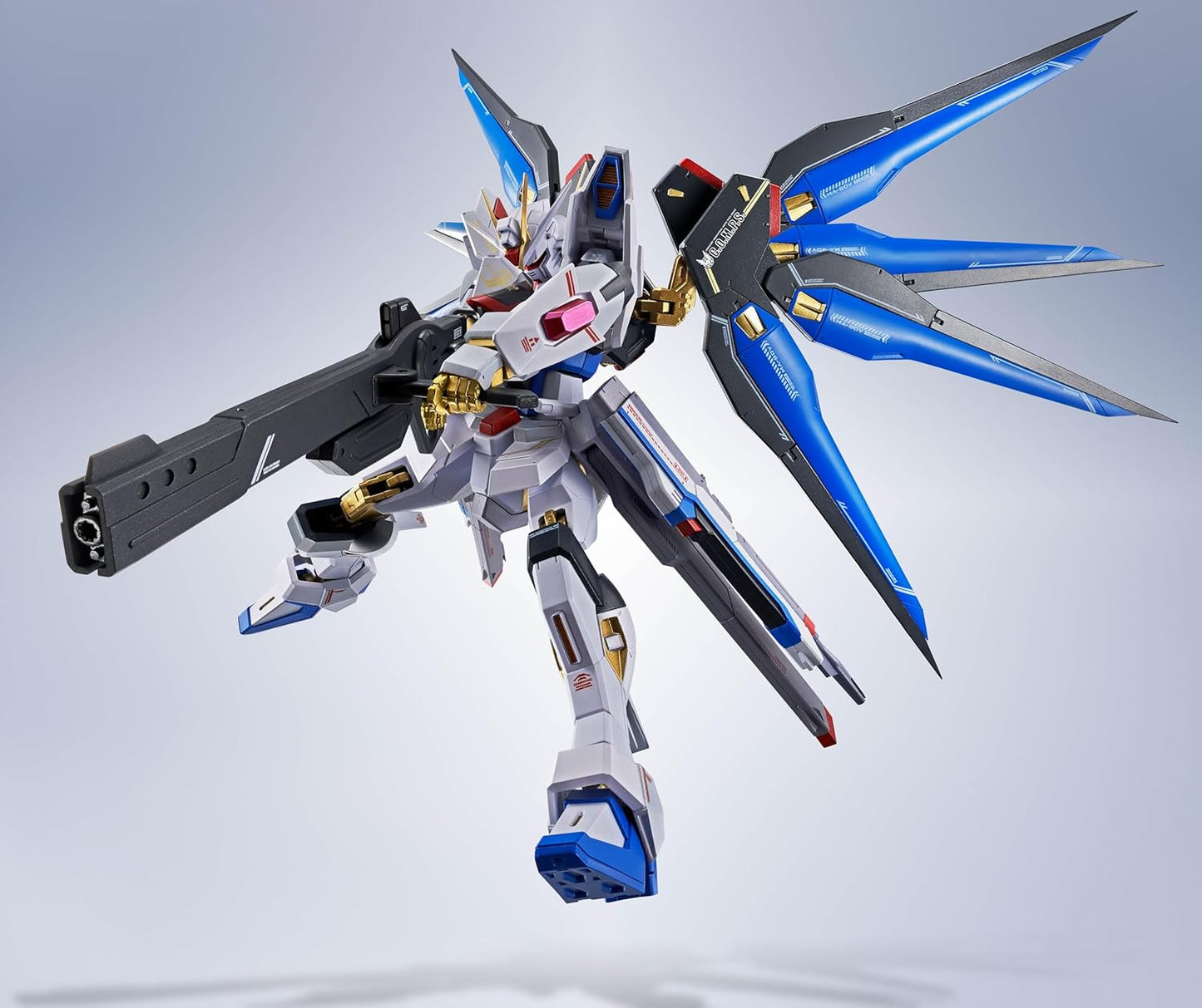 Metal Robot Damashii Strike Freedom Gundam Ni Shiki