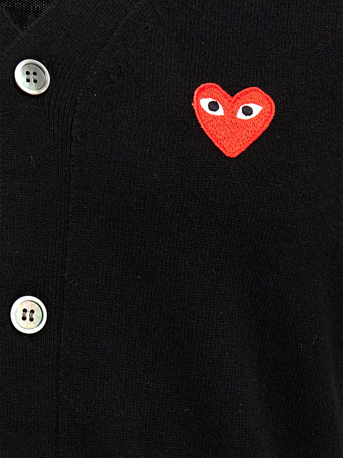Comme Comme DesGarçonsは「ハート」カーディガンを演奏します - Image 5