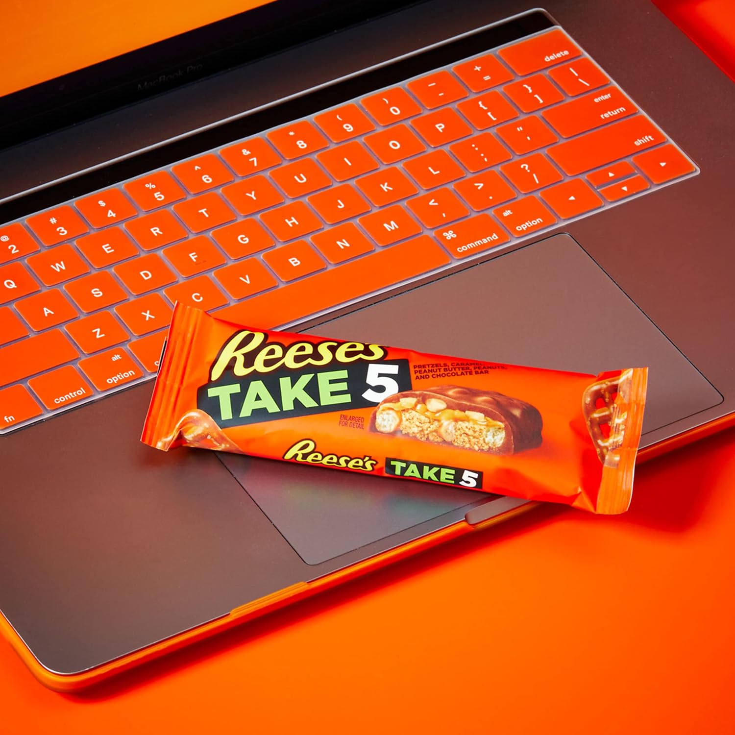 REESE'S Toma 5 pretzel, maní y chocolate tamaño King, paquetes de dulces, 2.25 onzas (18 unidades)