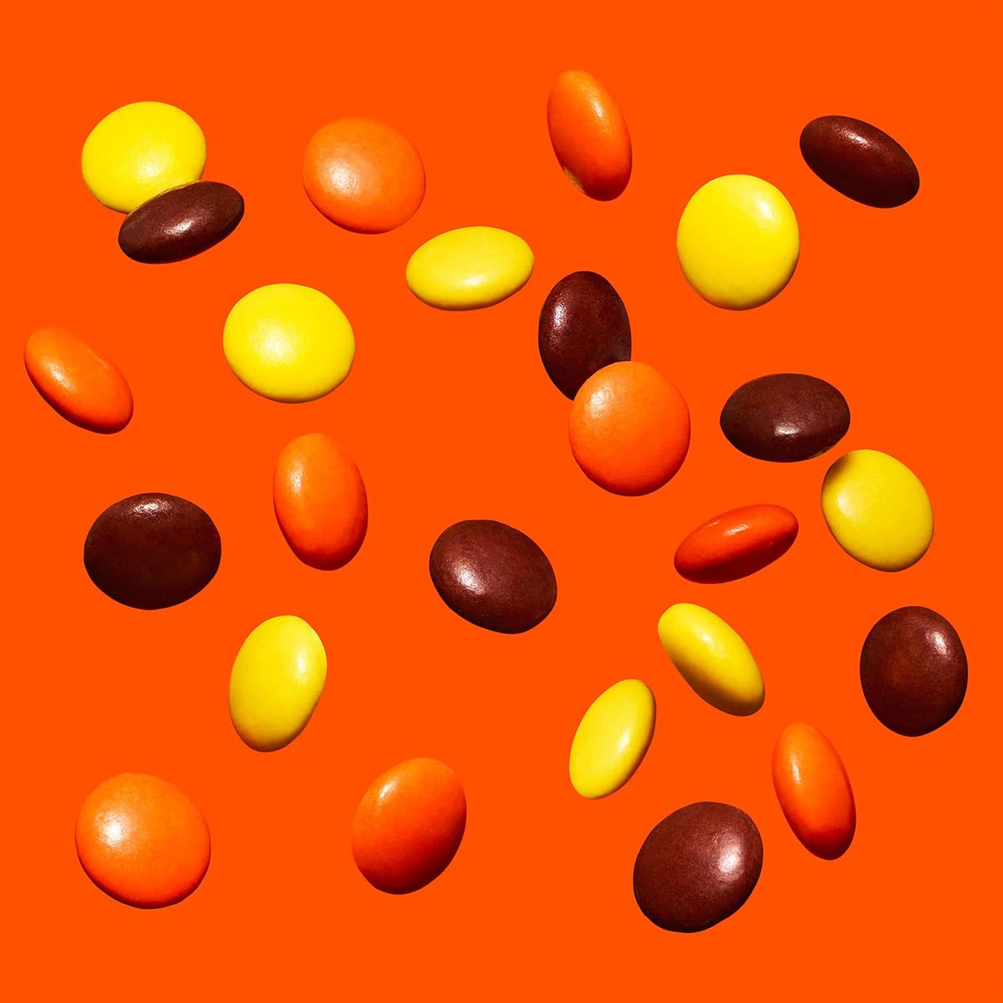 Dulces de mantequilla de cacahuete Reese's Pieces.