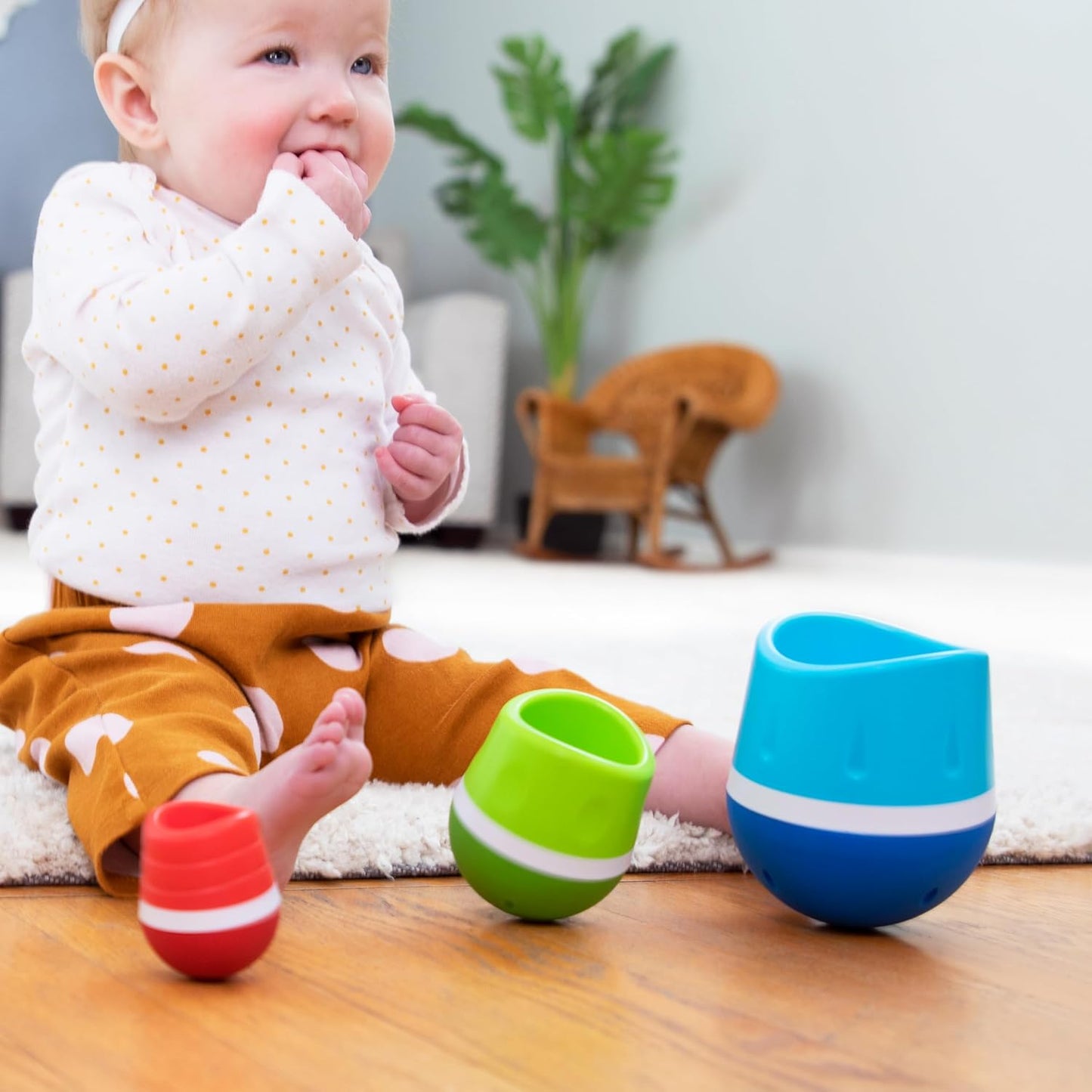 Fat Brain Toys Fat Brain Toys Baby Toy Pop-up Tumbler TumbleRoos FA319-1 Genuine Article