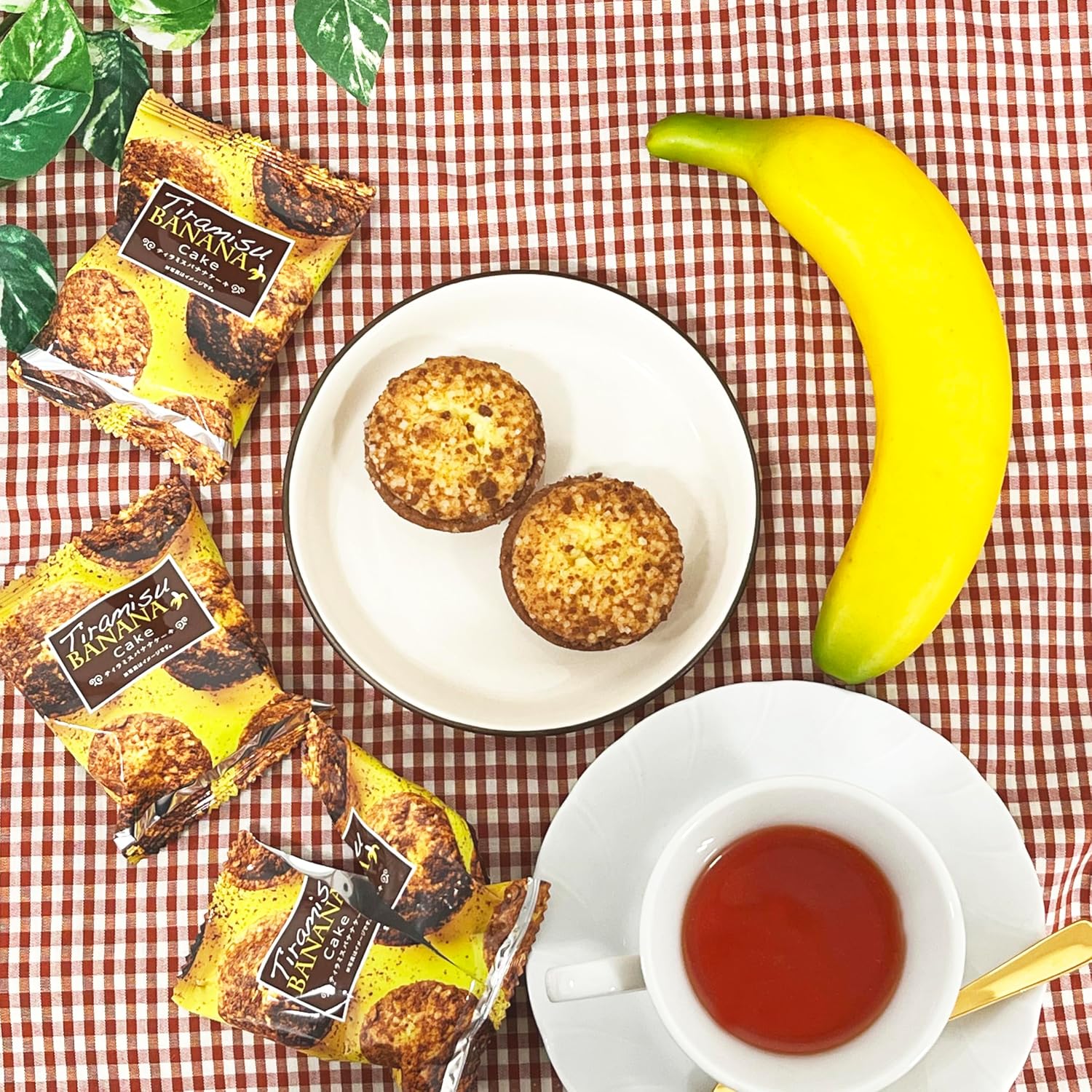 Shoei Tokyo Tiramis Banana Cake, Pack of 18