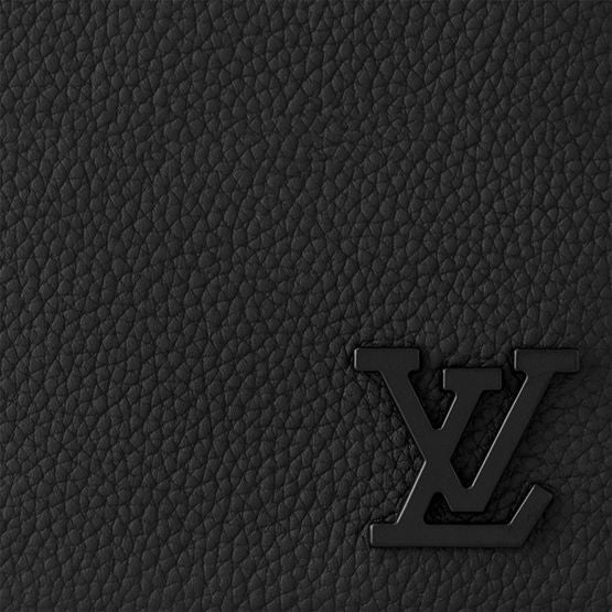 LOUIS VUITTON Marco Wallet - Image 5