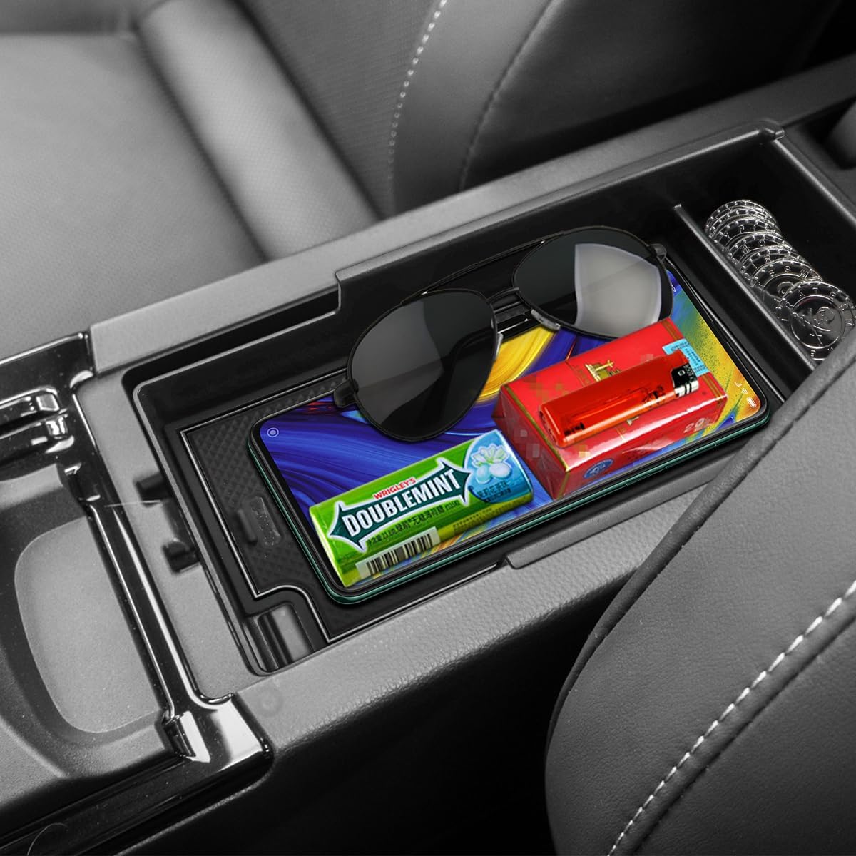 Auovo Toyota Prius 60 Series/65 Series Console Tray Center Console (MXWH60-AHXHB/MXWH65-AHXHB 2023.1~ Prius PHEV 3rd Generation 2023.3~) ABS Material Charging USB Function Interior Parts Red Black