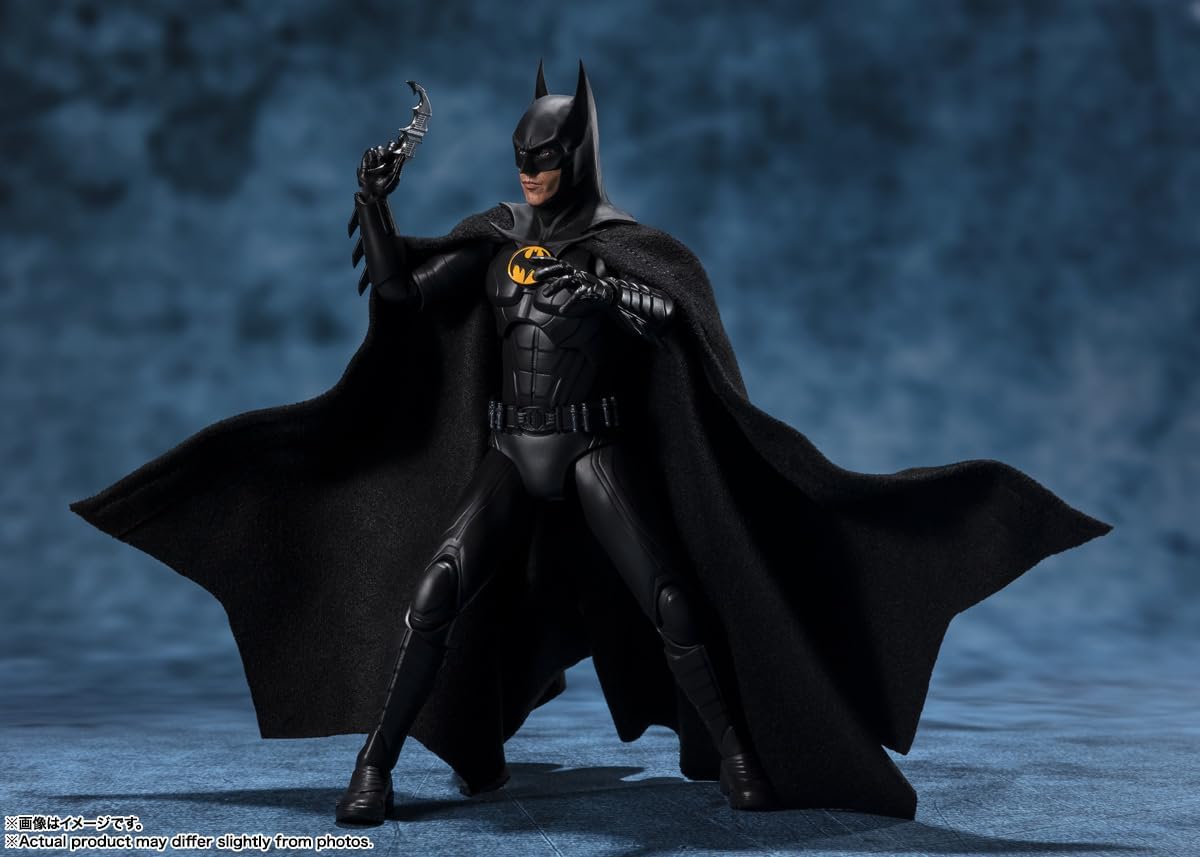 BANDAI SPIRITS S.H. Figuarts Batman (The Flash), Approx. 5.9 inches (150 mm), ABS & PVC & Fabric, Pre-painted Action Figure