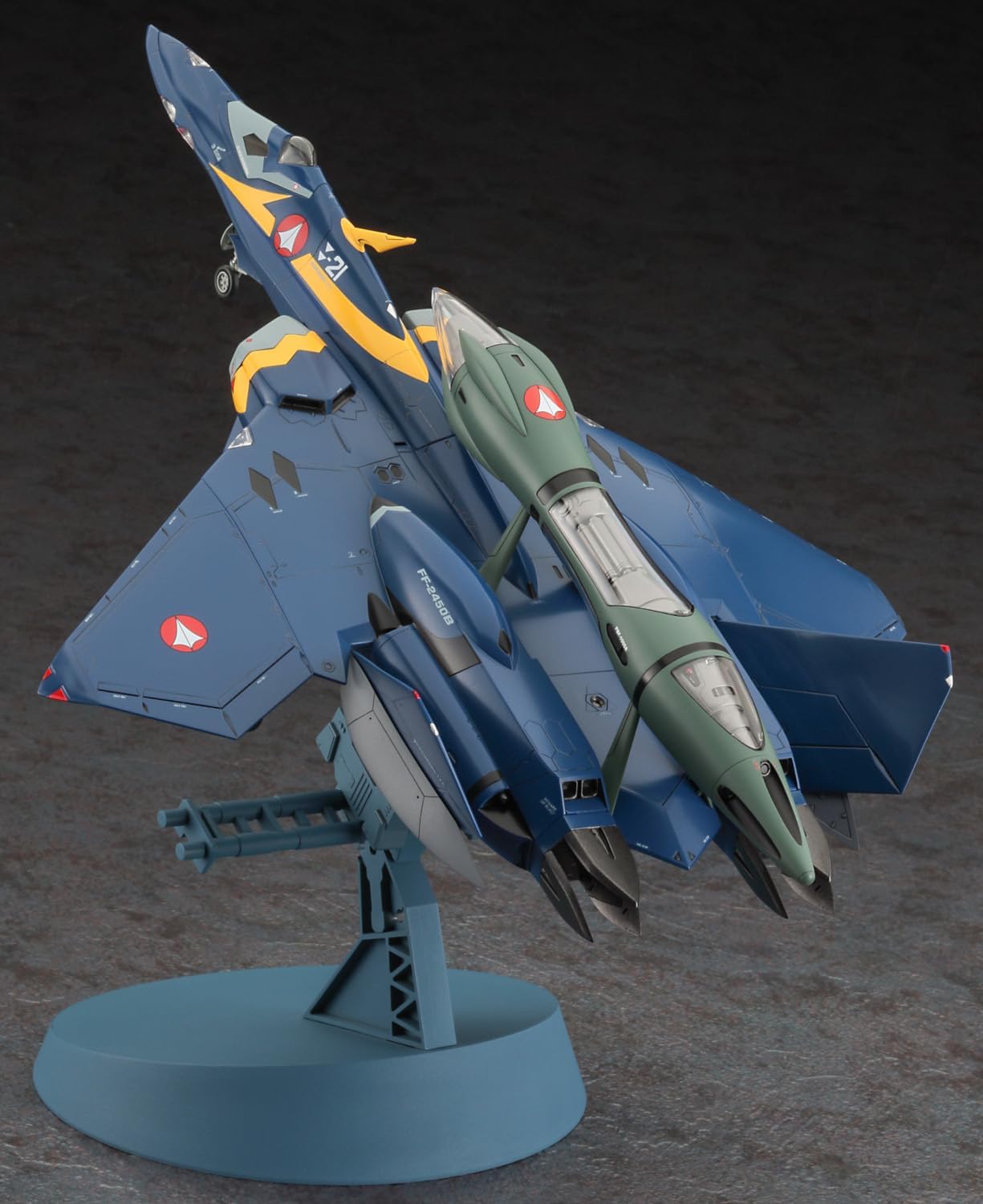 Hasegawa 65887 Macross Plus YF-21 w/Fast Pack & Fold Booster, 1/72 Scale Plastic Model