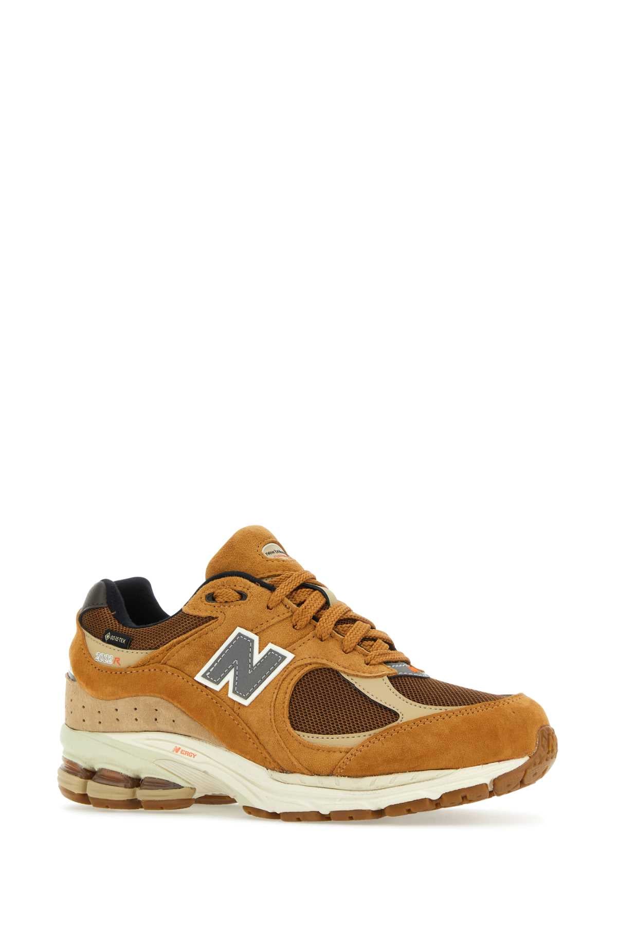 Designer Brand ニューバランスキャメルスエードとメッシュ2002 Rスニーカー - Image 5