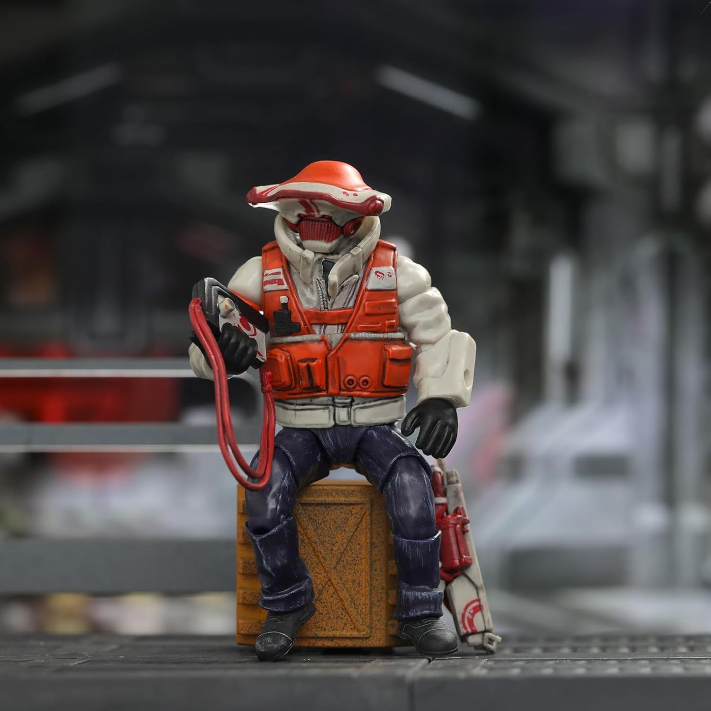 52TOYS 3.75' Series x Murase Lumber Hammerhead "Hammerhead" 3.75" Super Action Figure Painted Sumi Holder