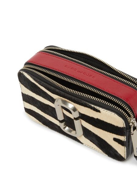 MARC JACOBS The Snapshot Zebra Haircalf バッグ - Image 5