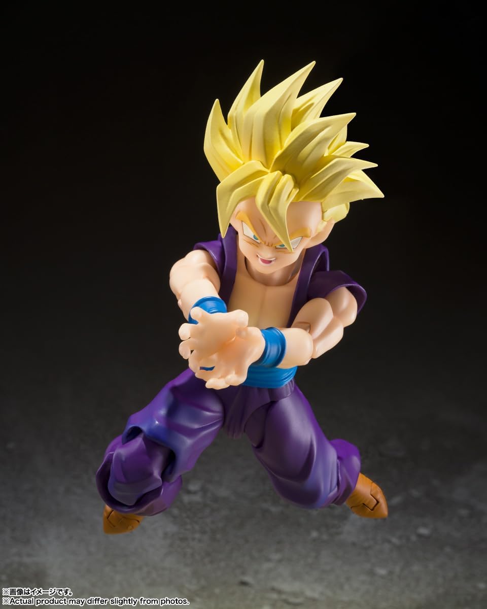 S.H. Figuarts Dragon Ball Z Super Saiyan Son Gohan - Warrior Beyond Goku, Approx. 4.3 inches (110 mm), PVC & ABS & Fabric, Pre-painted Action Figure
