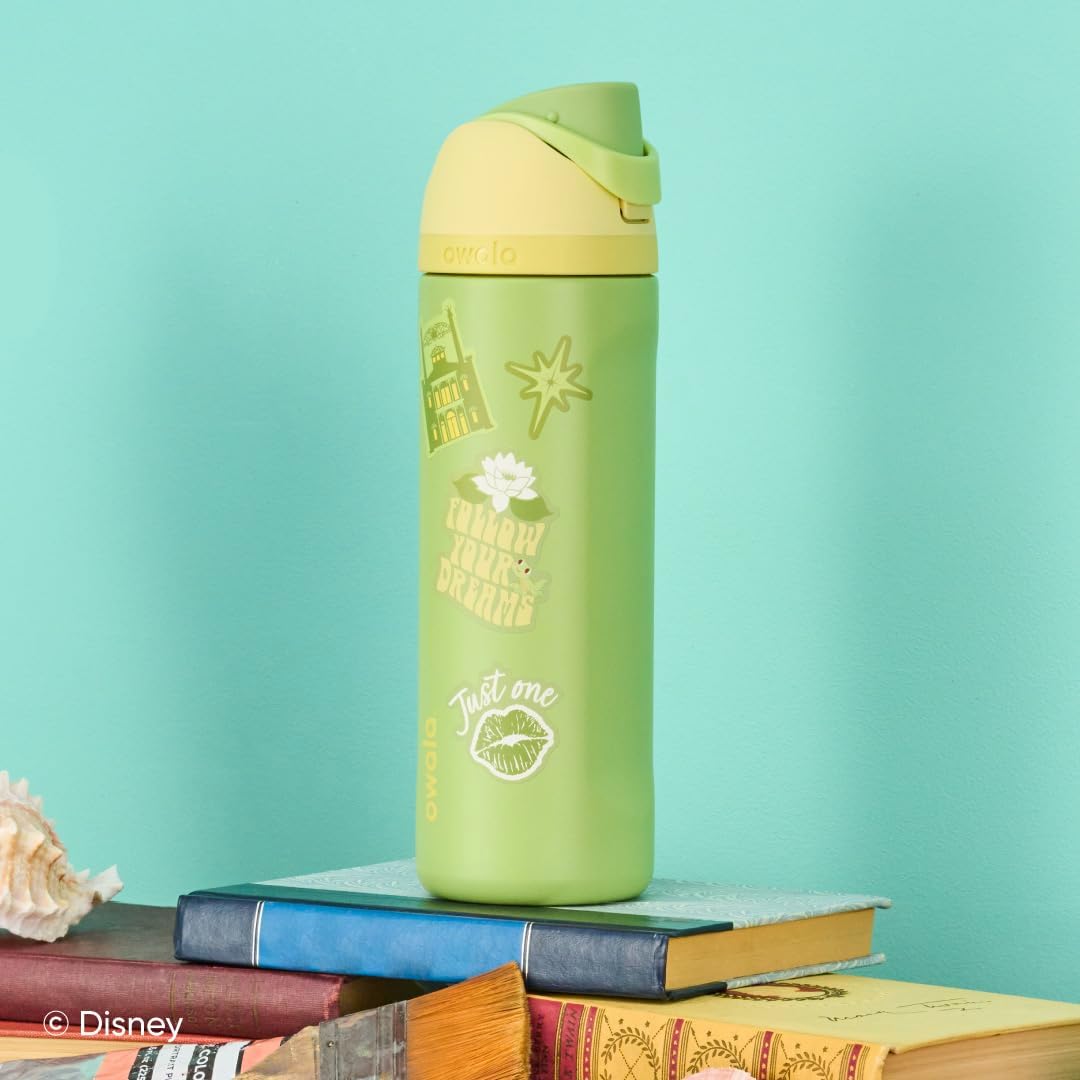 Owala Disney Princess FreeSip - Botella de agua aislada de acero inoxidable con popote para deportes y viajes, botella de agua deportiva sin BPA, 24 onzas, Tiana