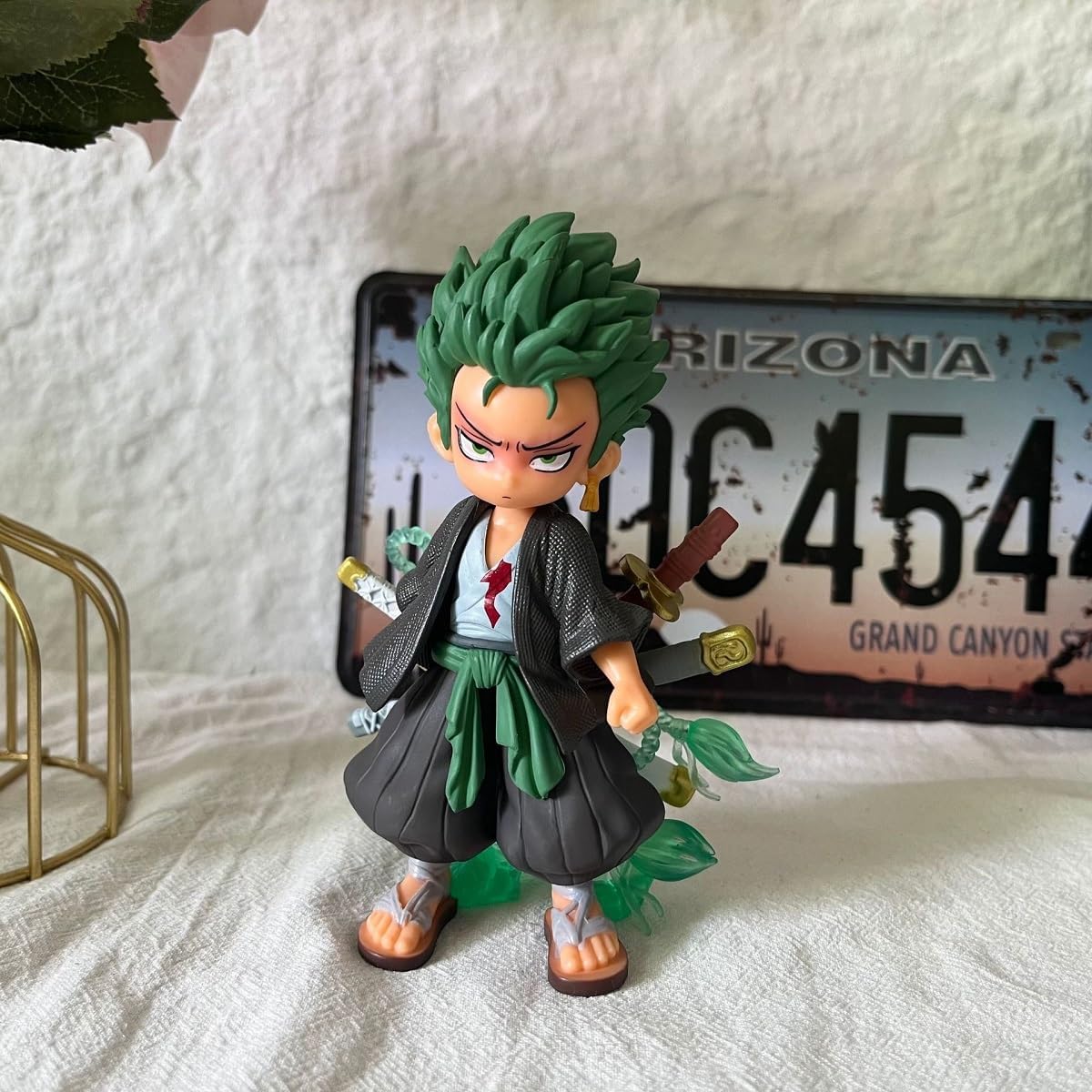 Q Version Zoro Anime Statue Zoro Hero One Piece Roronoa Zoro Approx. 5.9 inches (15 cm) PVC Action Figure [Parallel import goods]