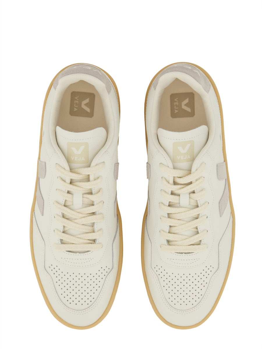 Veja Vejaスニーカー "V 90" - Image 5