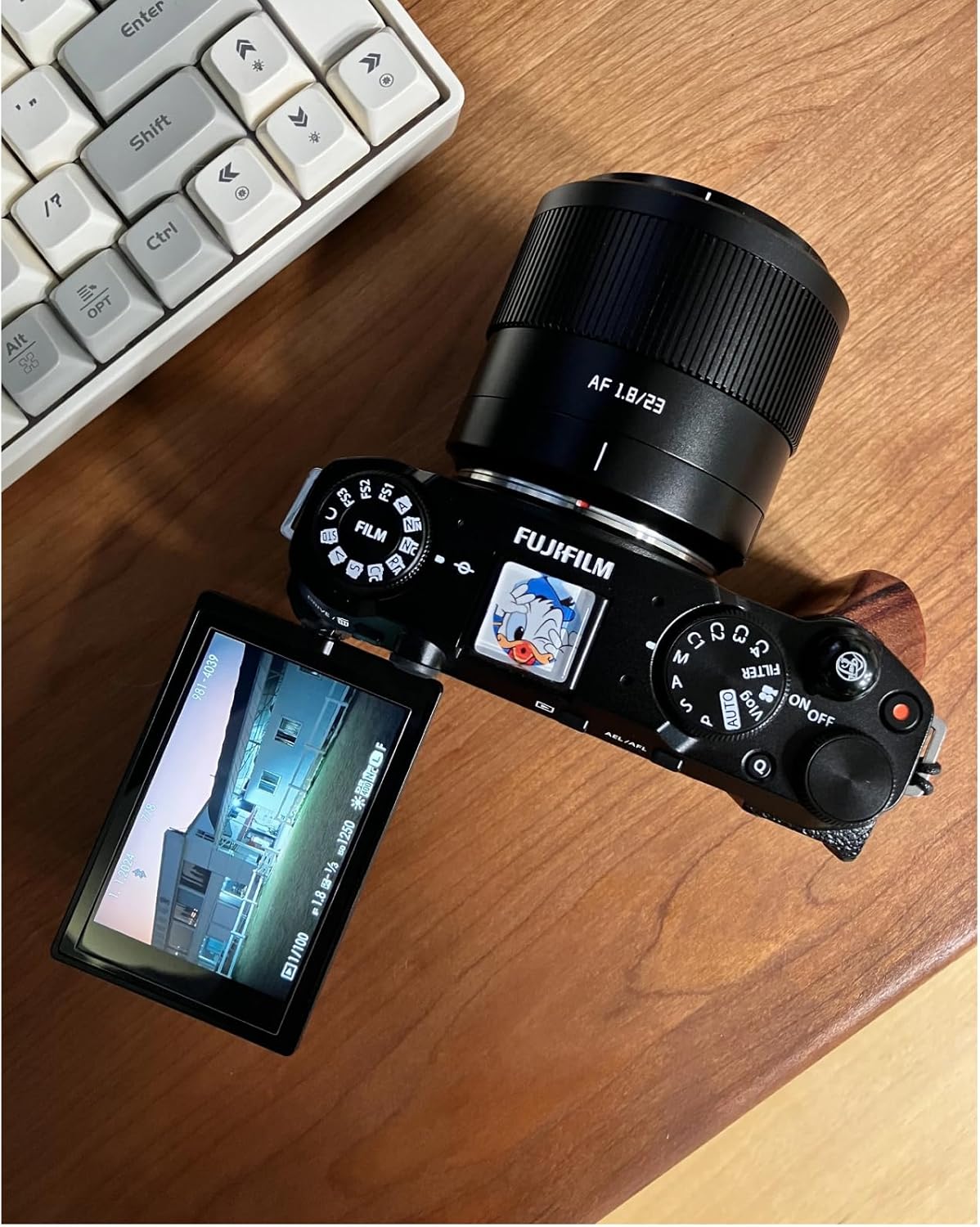 TTArtisan AF 23mm f/1.8 X Mount Fujifilm X Lens Monofocal Lens Large Diameter Fuji X Replacement Lens Black Branded Optics