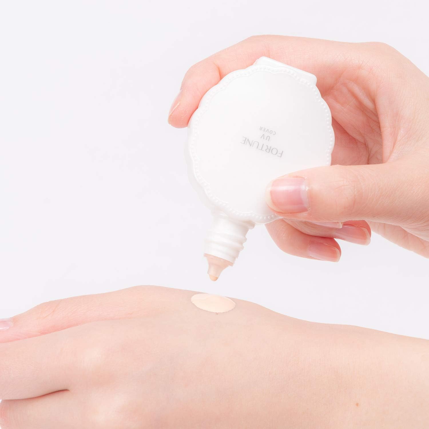 FORTUNE KOSE Sebum Prevention Base UV (Pore Cover) Sunscreen Base SPF50+ PA++++ Makeup Base Natural Beige 1.1 fl oz (30 ml)