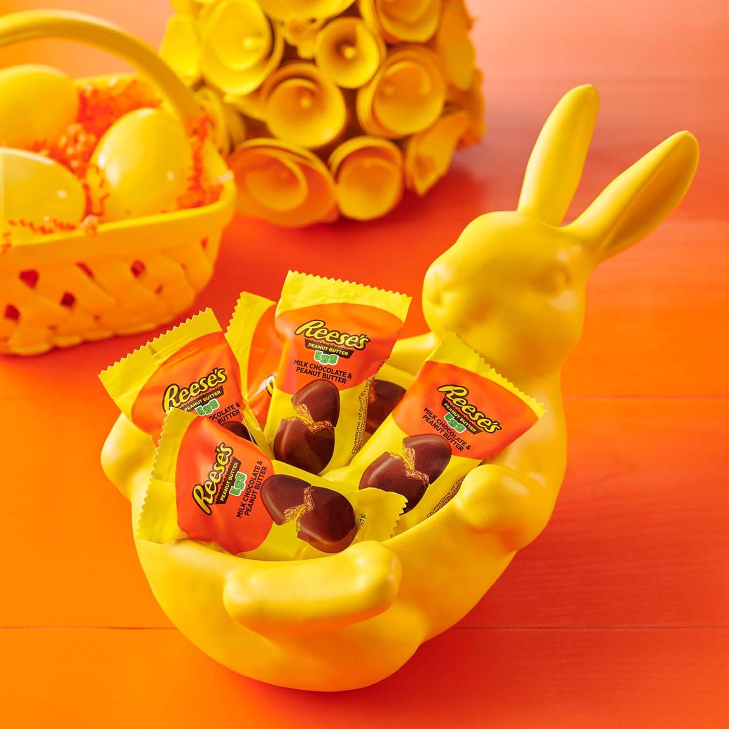 Reese's, Milk Chocolate Snack Size Peanut Butter Eggs, Easter Candy Bag, 9.6 Ounce