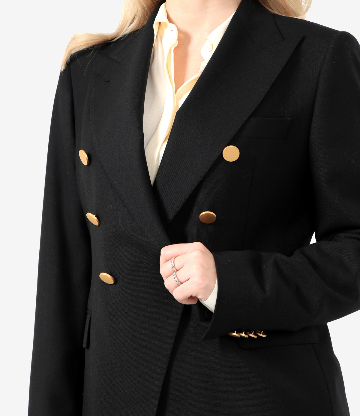 Tagliatore タグリアトールは黒いドレスを着ています - Image 5