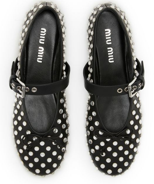 MIU MIU レザー＆ラインストーン付き バレリーナシューズ - Image 5
