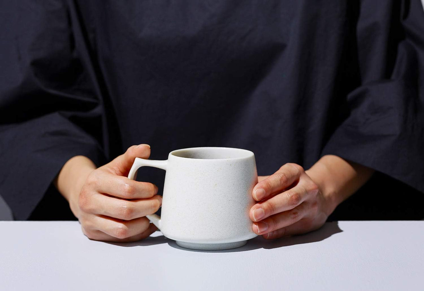 Cores C811WH White Mug, 11.8 fl oz (320 ml), Made in Japan, Microwave, Dishwasher Safe, Delicate