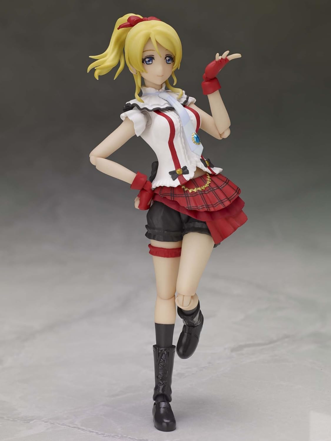 Bandai Tamashii Nations Eri Ayase "Love Live!" Action Figure