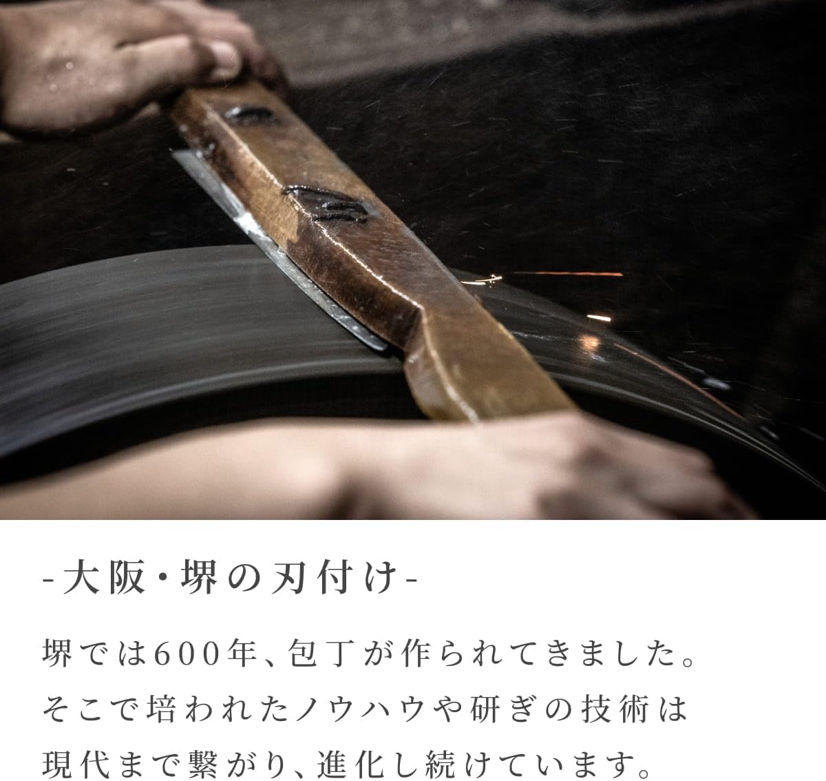 Yebisuyaiba Santoku Knife x Black, 6.7 x 4.3 oz (17 x 110 g), Ebisu Blade, Love Knife, Made in Japan, Santoku Damascus VG-10 Stainless Steel, Paulownia Box