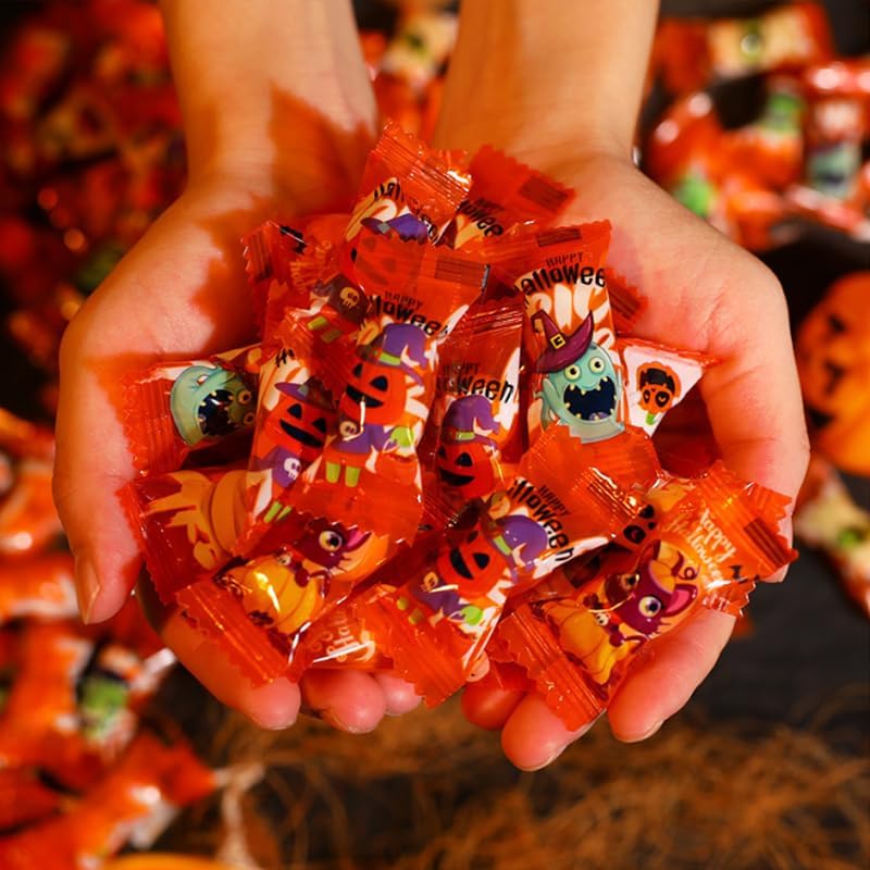 Halloween Chocolate, Bean Confectionery, Gift Assortment - Chocolate Candy Assortment Box, Individual Packaging, Large Capacity, Commercial Use, Parties, Popular, Present, Kids, Elementary School,