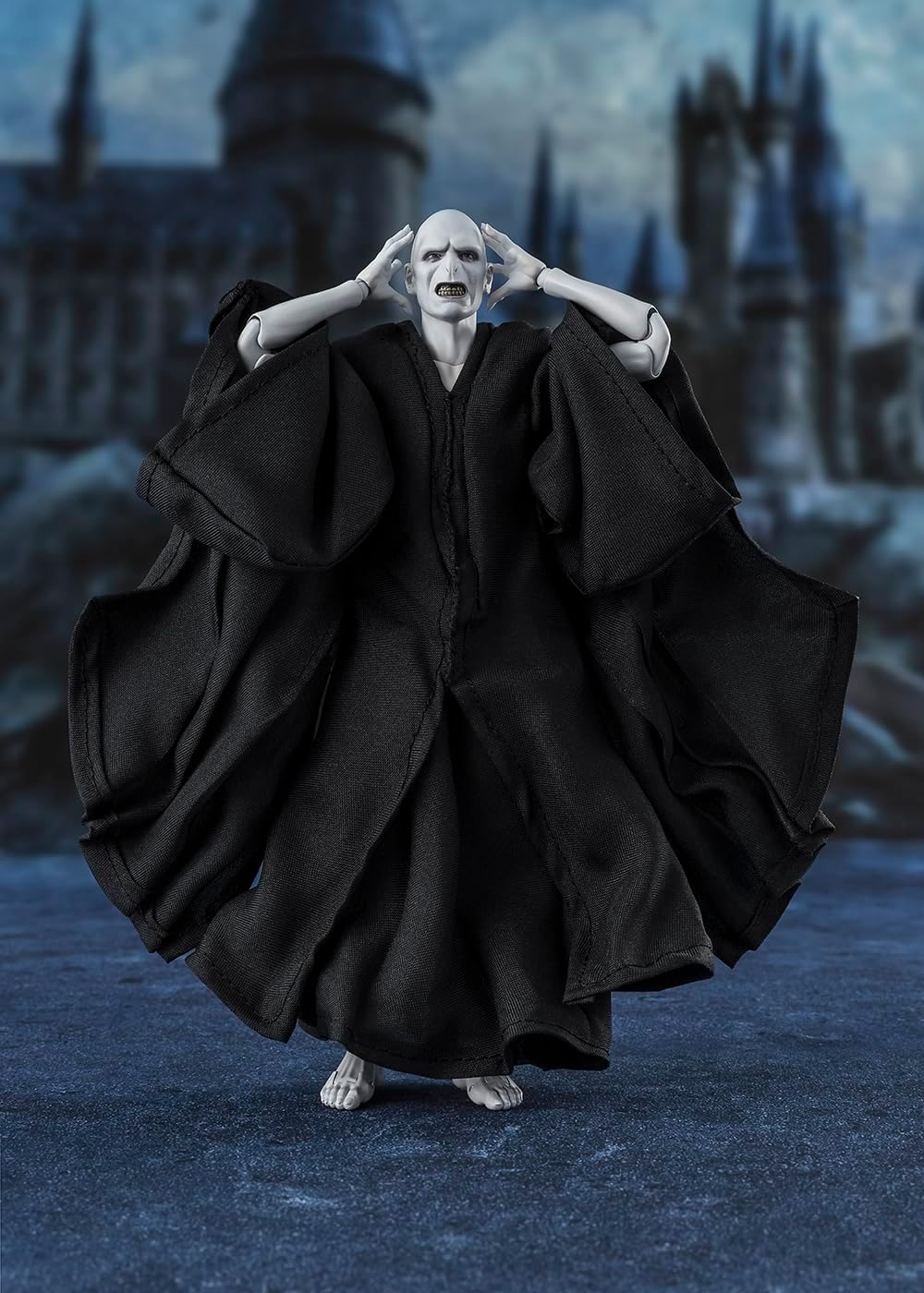 TAMASHII NATIONS S.H. Figuarts Lord Voldemort (Harry Potter and the Goblet of Fire), Approx. 5.9 inches (150 mm), PVC, ABS & Fabric, Pre-painted Action Figure