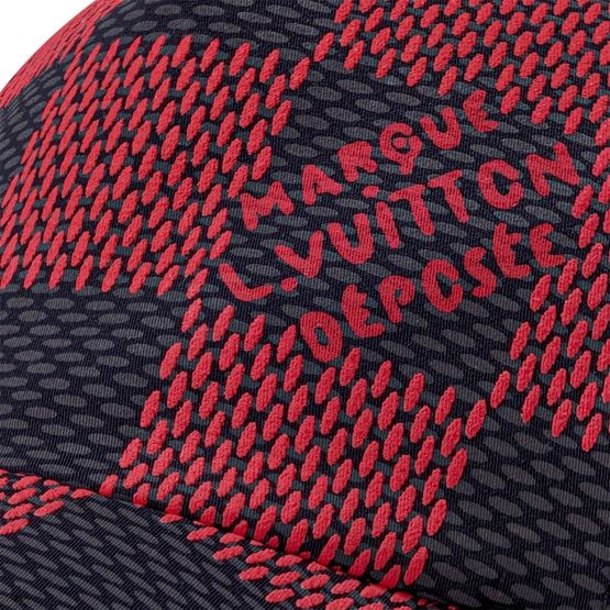 LOUIS VUITTON Damier Pop Cap - Image 5