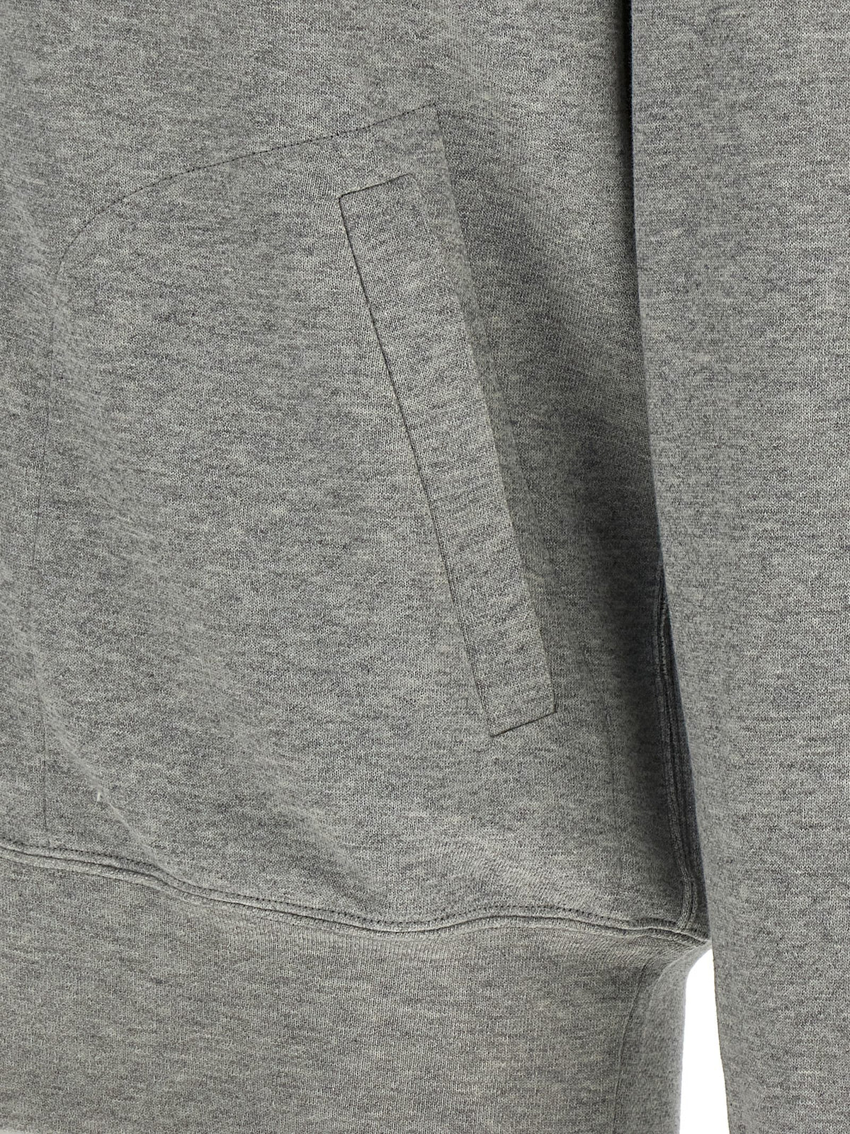 Comme Comme DesGarçonsは「ハート」のパーカーを演奏します - Image 5